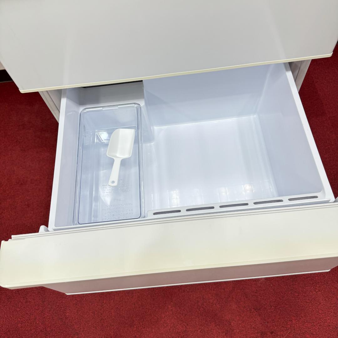 東京23区送料無料　超美品アクア冷蔵庫2022年製3ドア272L　洗浄/除菌済み