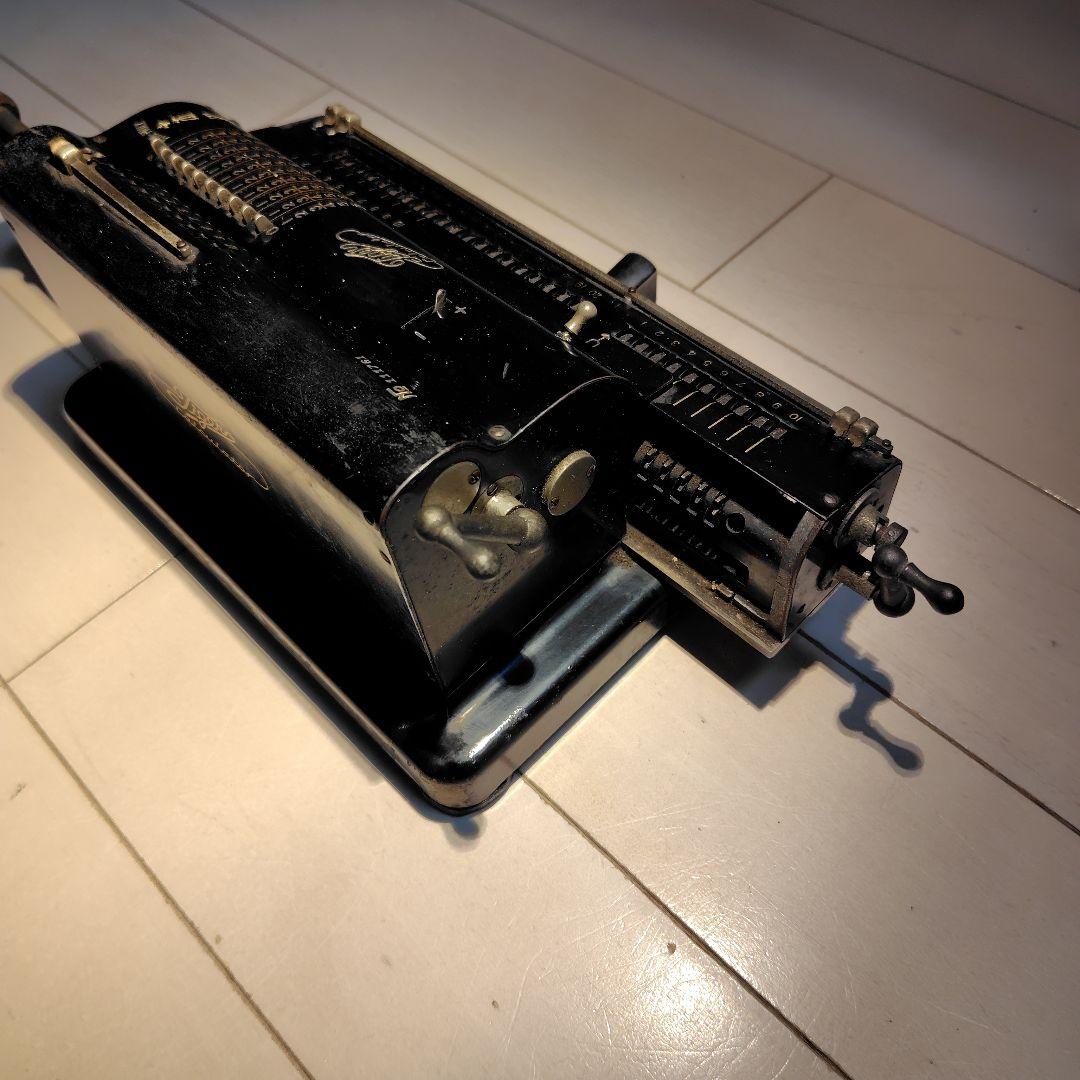 Tiger 機械式計算機（Tiger Calculator）