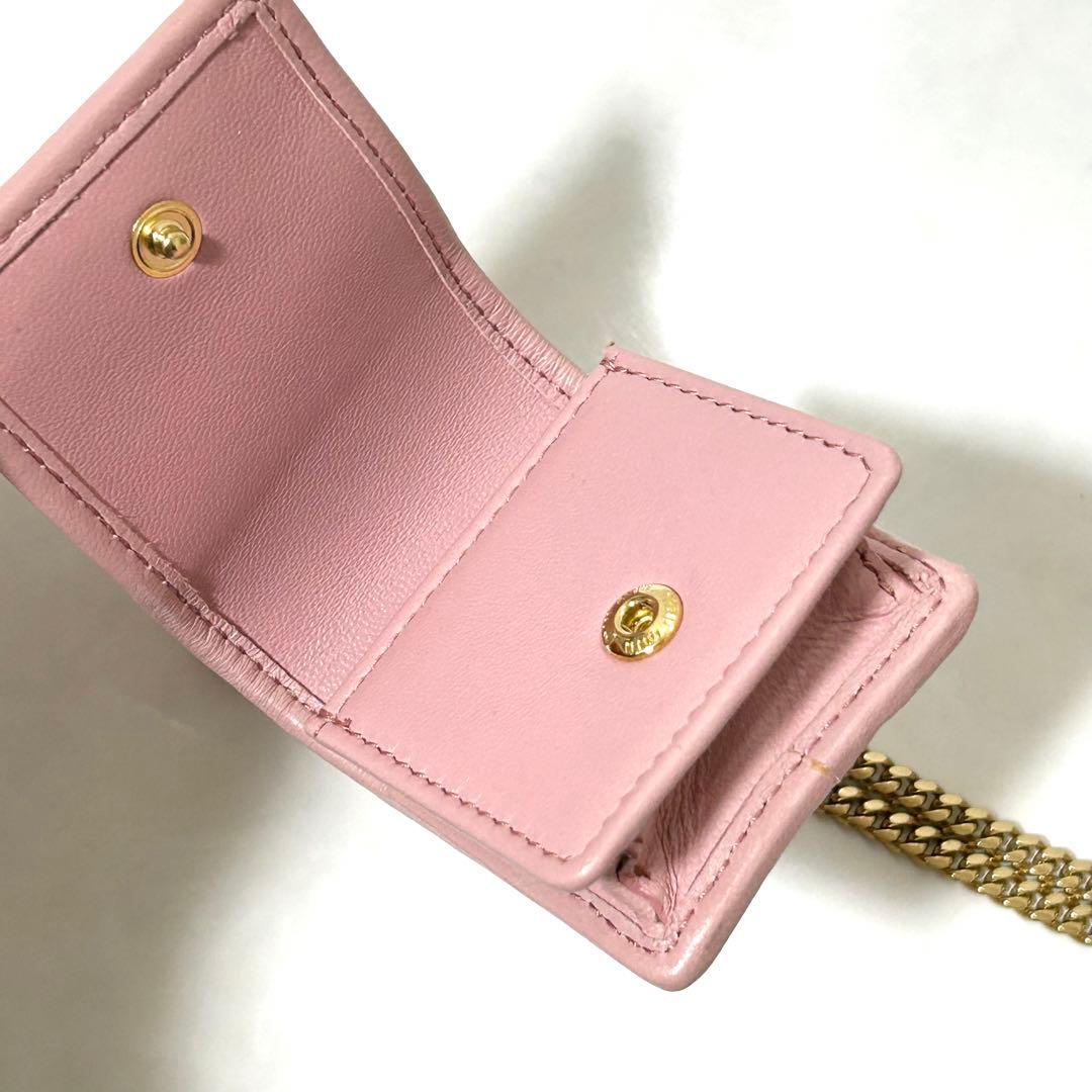 MIUMIU ミュウミュウ AirPodsケース マテラッセ レザー ピンク