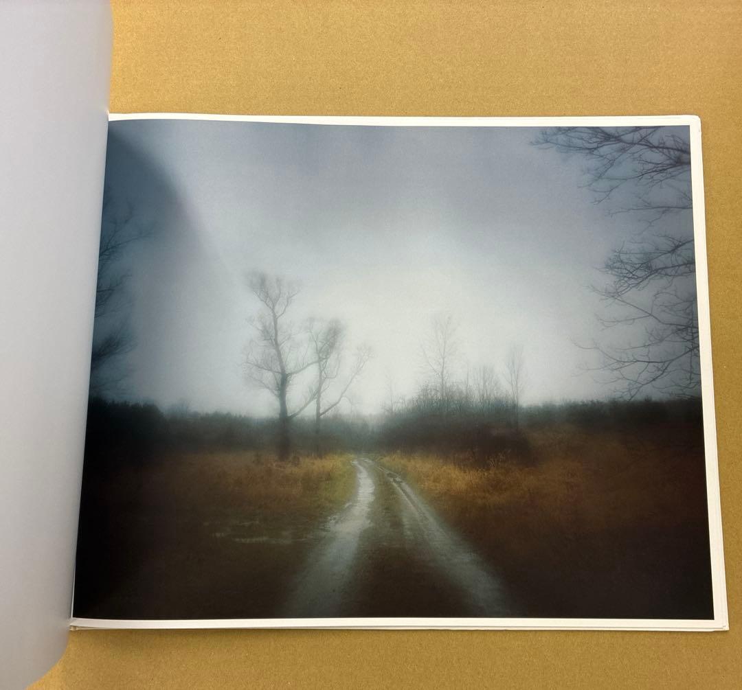 洋書 A ROAD DIVIDED Todd Hido