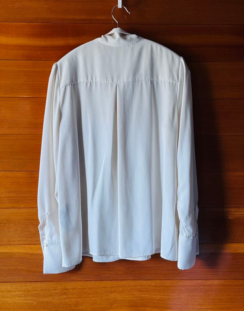 NOBLE ロイヤルサテンボウタイブラウス　アイボリー