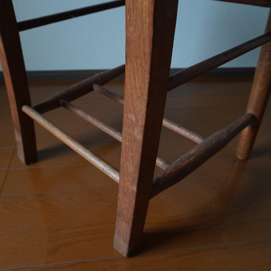 英国アンティーク木製チャペルチェア