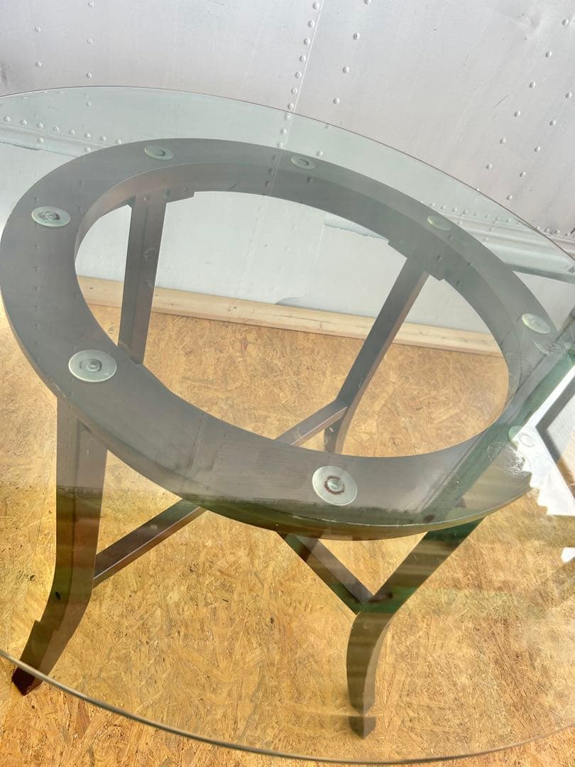 577 ニトリ ビッテ3 丸型ガラステーブル 廃盤 希少 北欧風 ダイニング　a
