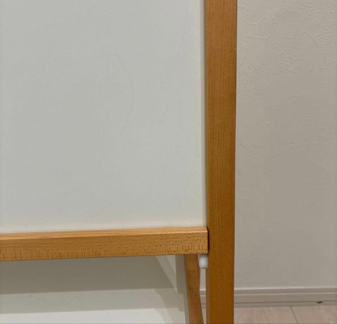 コサイン　お絵描きシェルフ