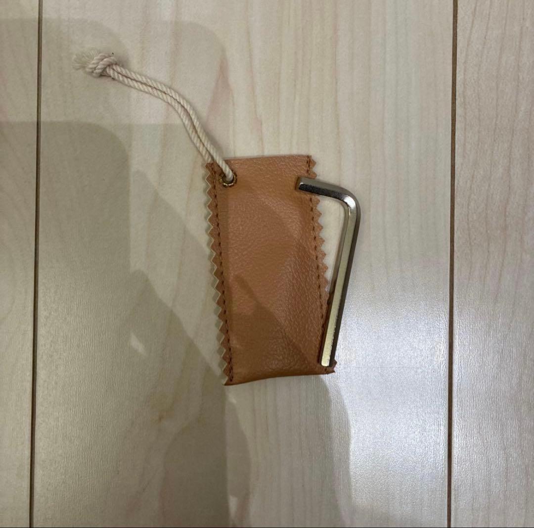 コサイン　お絵描きシェルフ