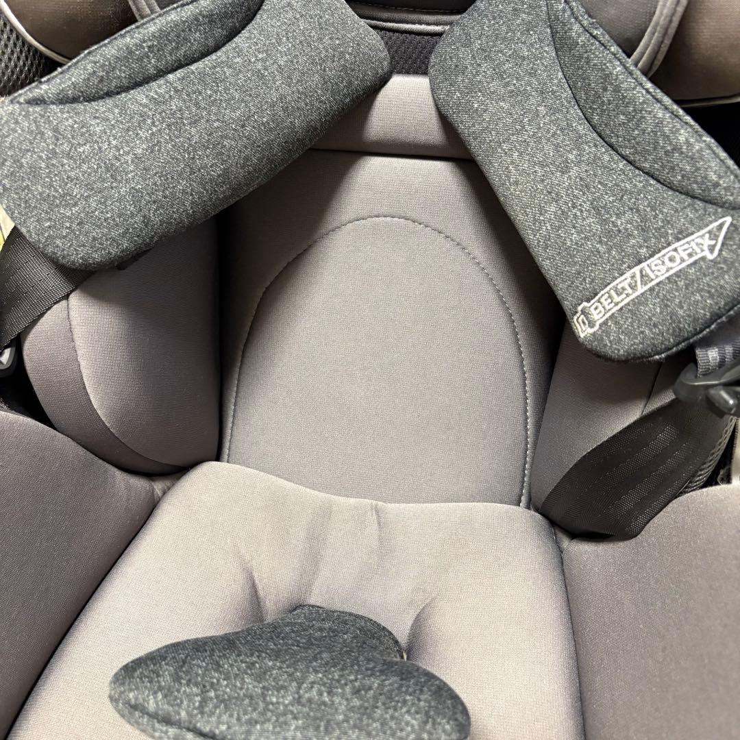 美品　アップリカ　チャイルドシート　クルリラプレミアムAB 回転式　ISOFIX