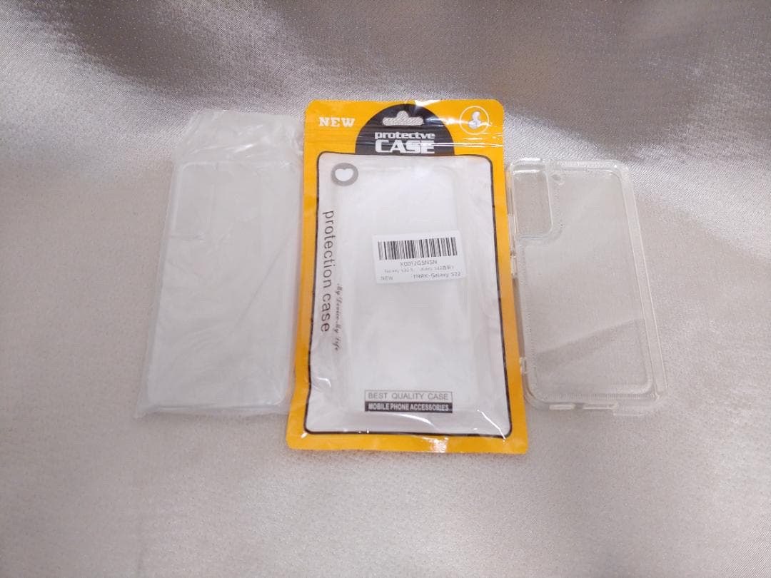 美品 バッテリー良 　Galaxy S22 SC-51C ホワイト 豪華おまけ