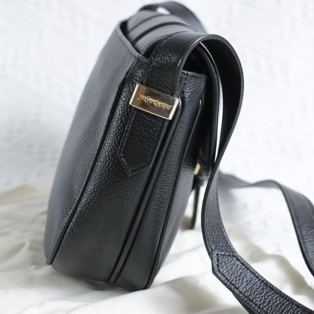 【専用】イヴサンローラン　YSLレザーショルダーバッグ　ブラック