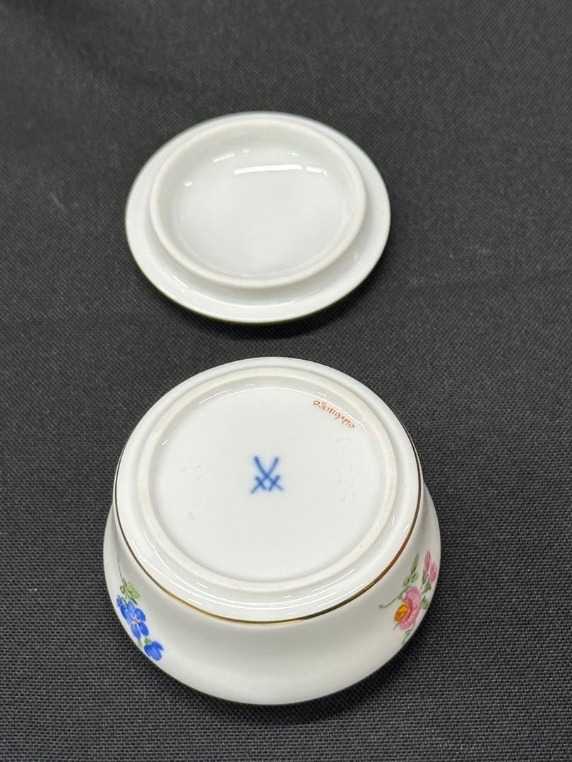 【美品】meissen マイセン　小物入れ　蓋物　アクセサリー　容器