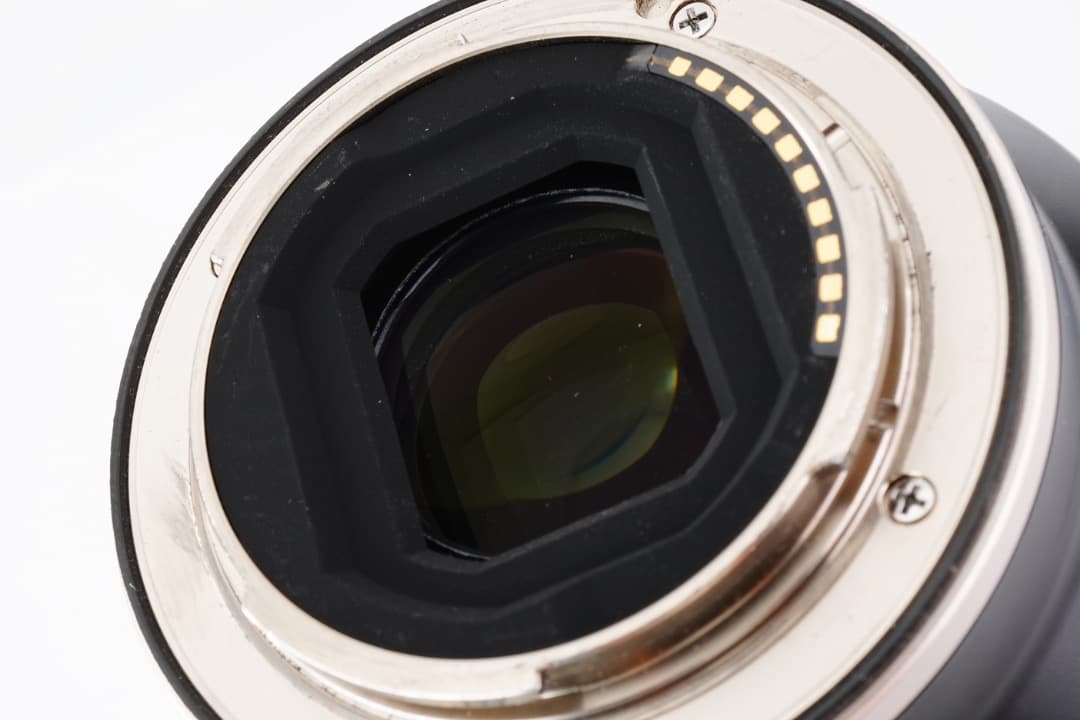 【美品】TAMRON 18-300mm 高倍率ズーム 手振れ補正 ソニーE