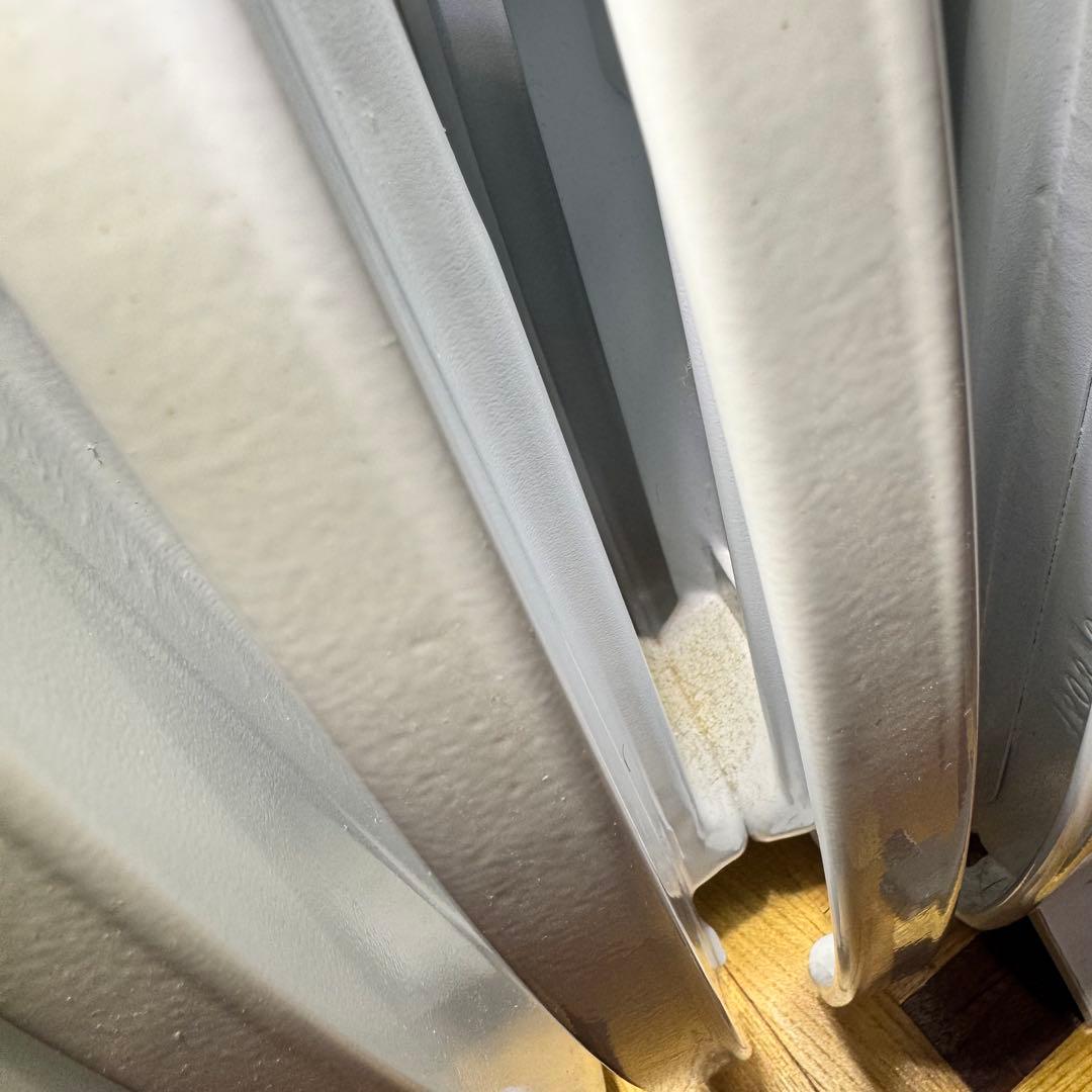 De'Longhi オイルヒーター　NJ0505E