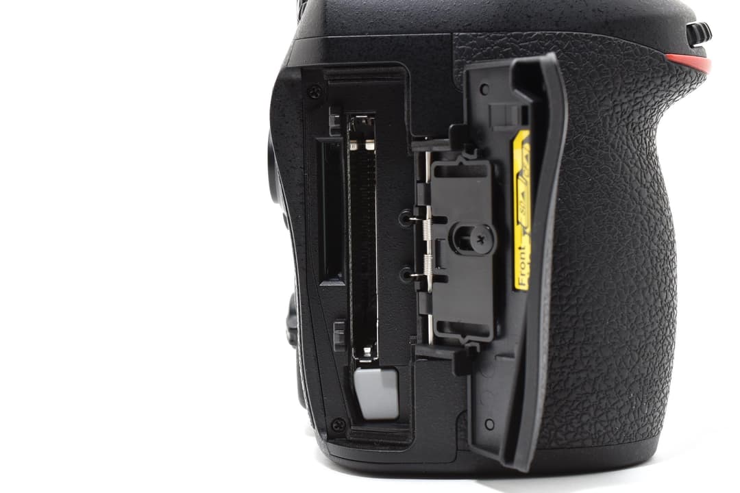 ■1505ショットのほぼ新品■ ニコン D810 #C750