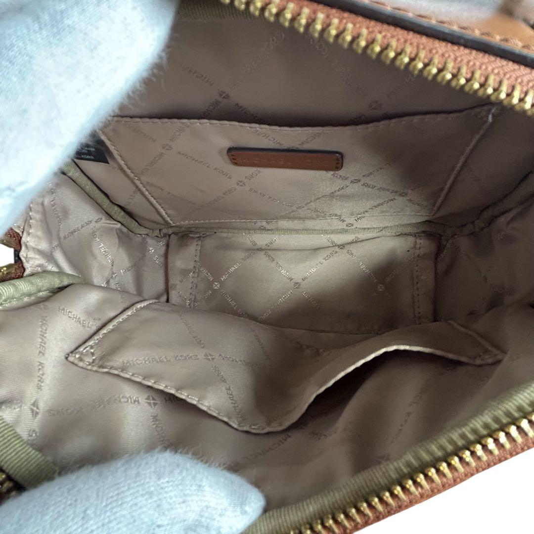 MICHAEL KORS マイケルコース カメラバッグ ショルダーバッグ 総柄