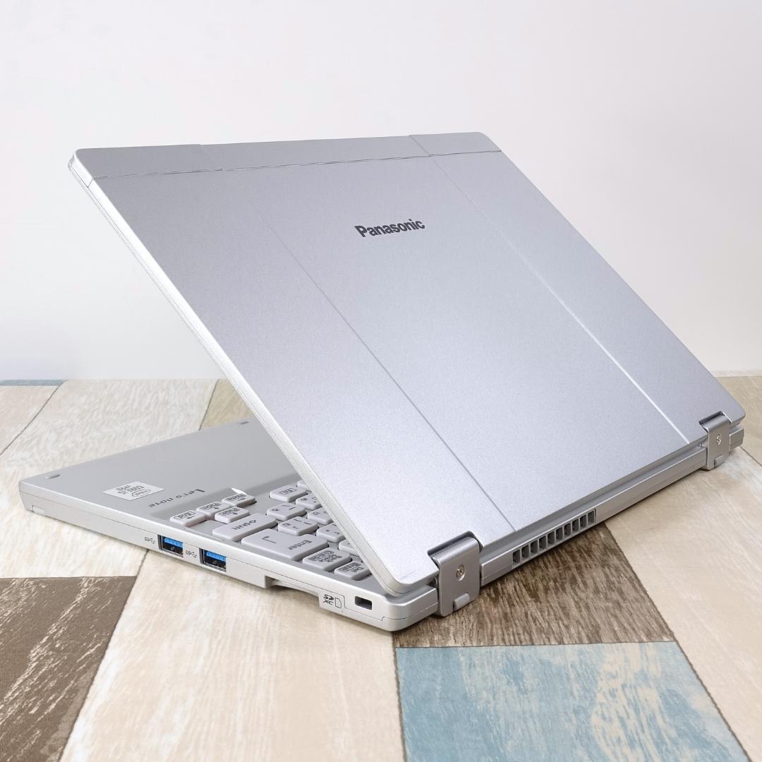 累積使用時間少ない美品の薄型軽量モバイル✨１２インチ高解像度液晶✨ＬＴＥ機能搭載