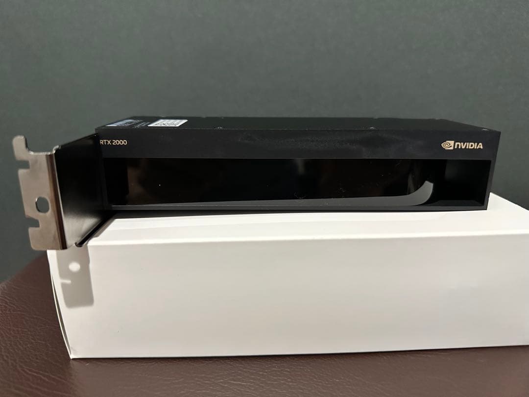 NVIDIA RTX 2000 Ada 16GB グラフィックボード