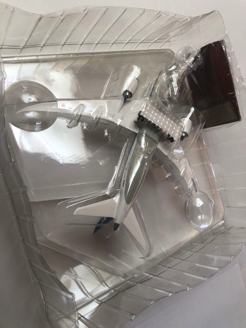 全日空商事1/200 B787-8 JA803A 実機導入前モデル