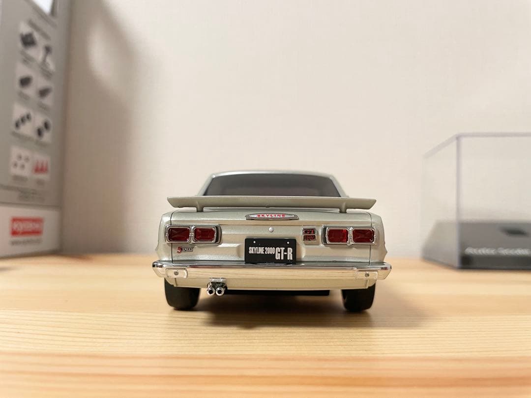 京商 ミニッツAWD カローラレビンとスカイラインGT-Rボディ等