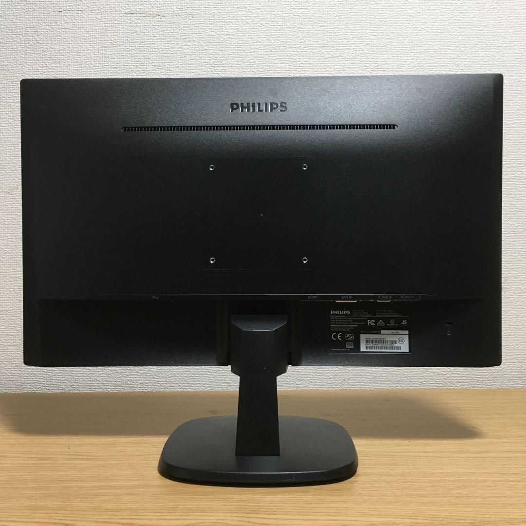 Lenovo Win11 デスクトップ 快速i3 8G SSD 23.8'モニタ