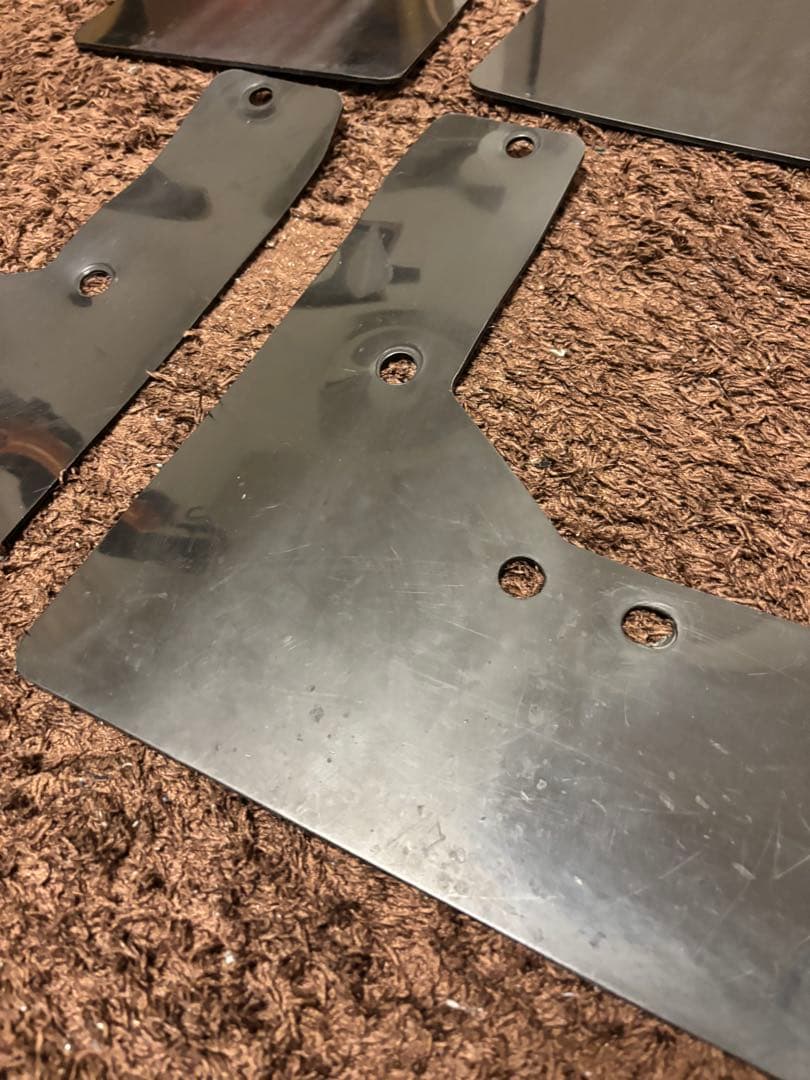 ハイエース TRD マッドフラップ　4枚