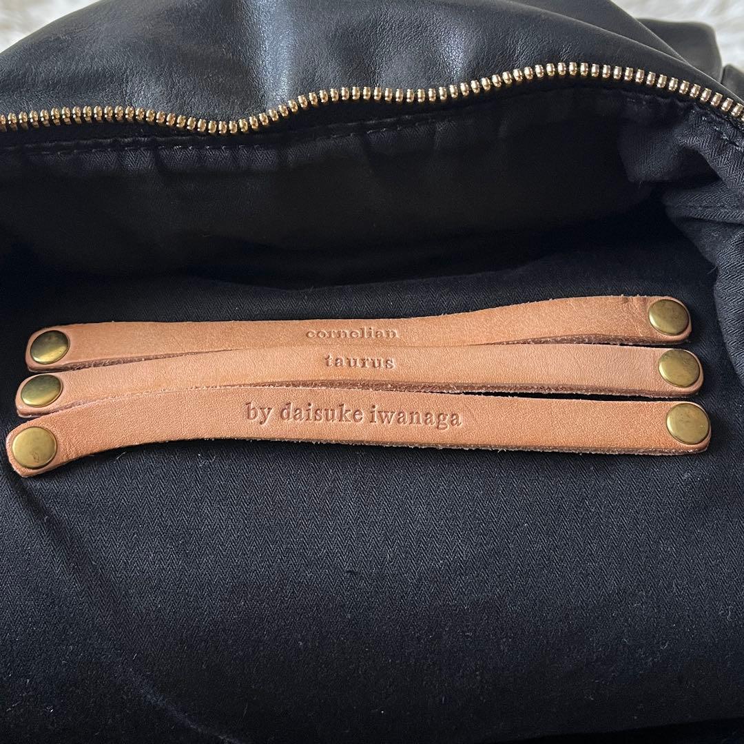 未使用級✨コーネリアンタウラス　タートルリュック　レザー　ブラック
