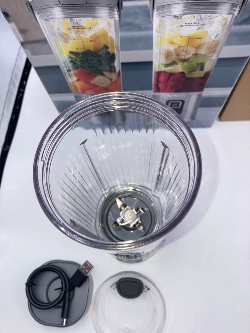 新品と極美品　NINJA BLAST ハンドブレンダー ×2台　充電式