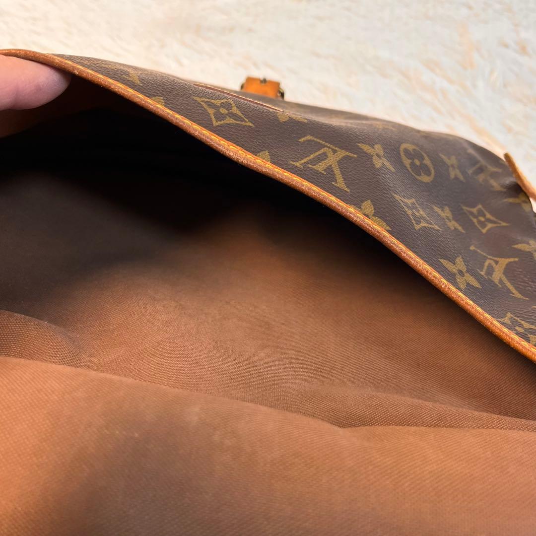 ルイヴィトン　ソミュール30 モノグラム　M42256/vi0952