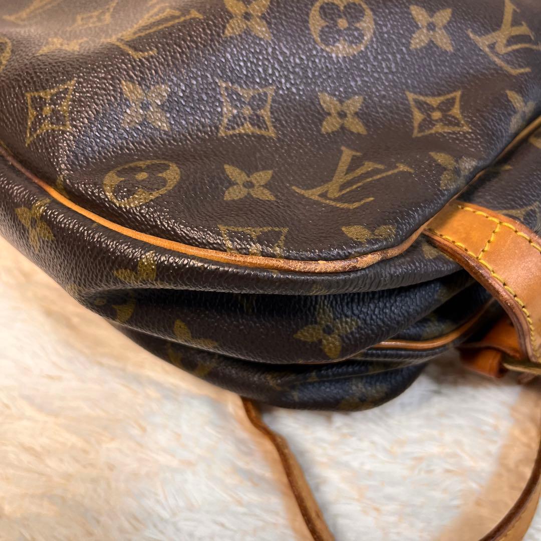 ルイヴィトン　ソミュール30 モノグラム　M42256/vi0952