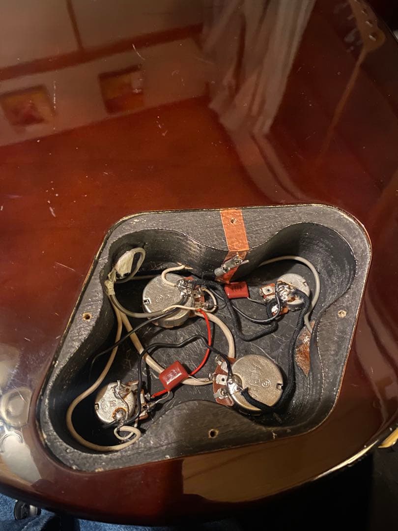 レスポールタイプエレキギター Mad Axe