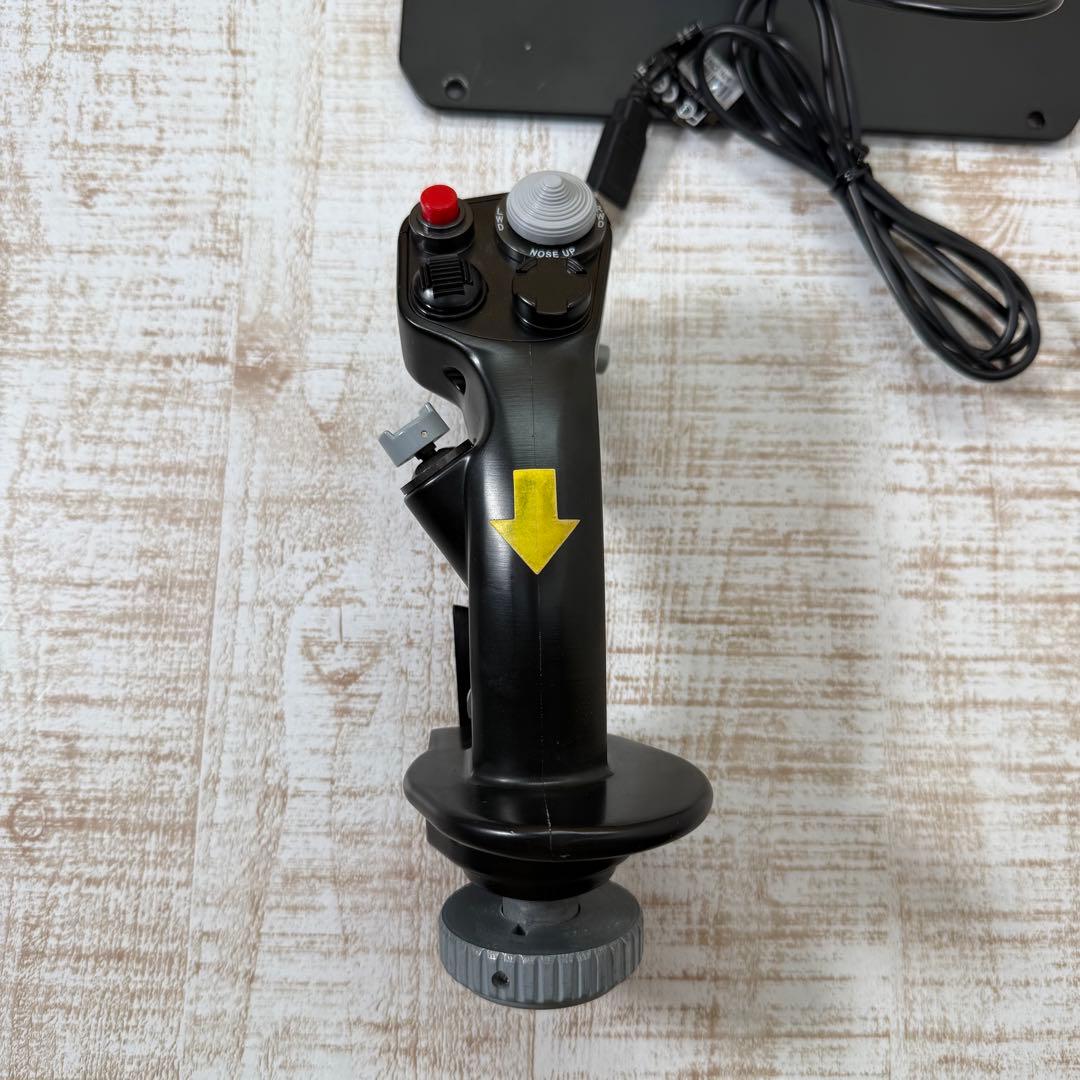 動作未確認　THRUSTMASTER HOTAS WARTHOG セット