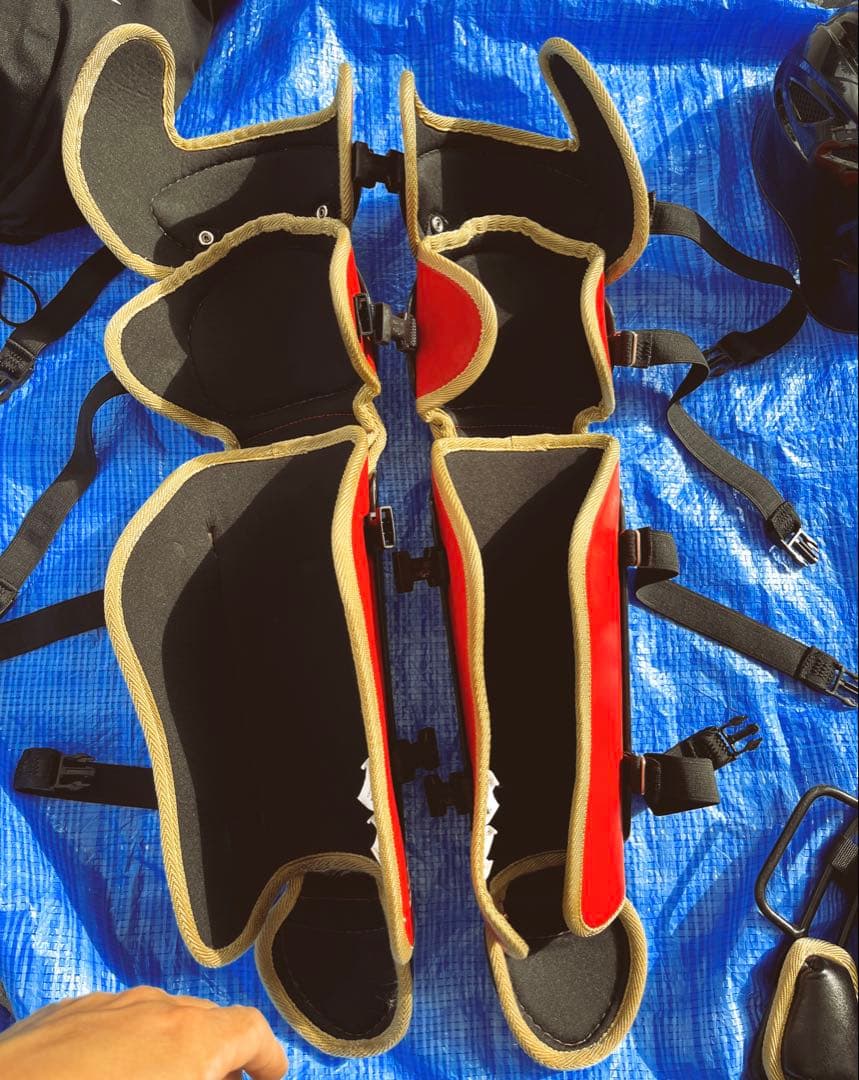 美品　SSK キャッチャー防具　新品ロジン付き