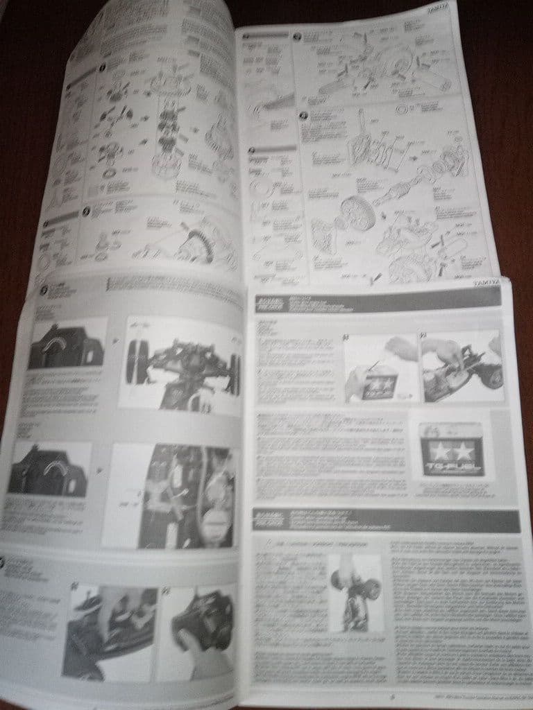 ナイトロサンダー　タミヤ　ラジコン　エンジン　ジャンク品　パーツ付き