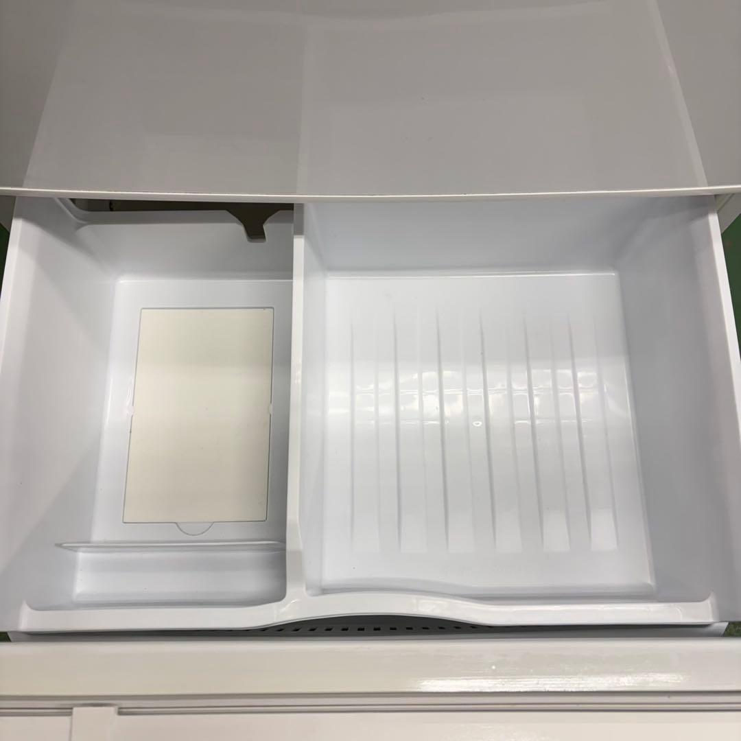 700 大型冷蔵庫　一人暮らし〜四人暮らし　自動製氷機　左開き　半年保証　極美品