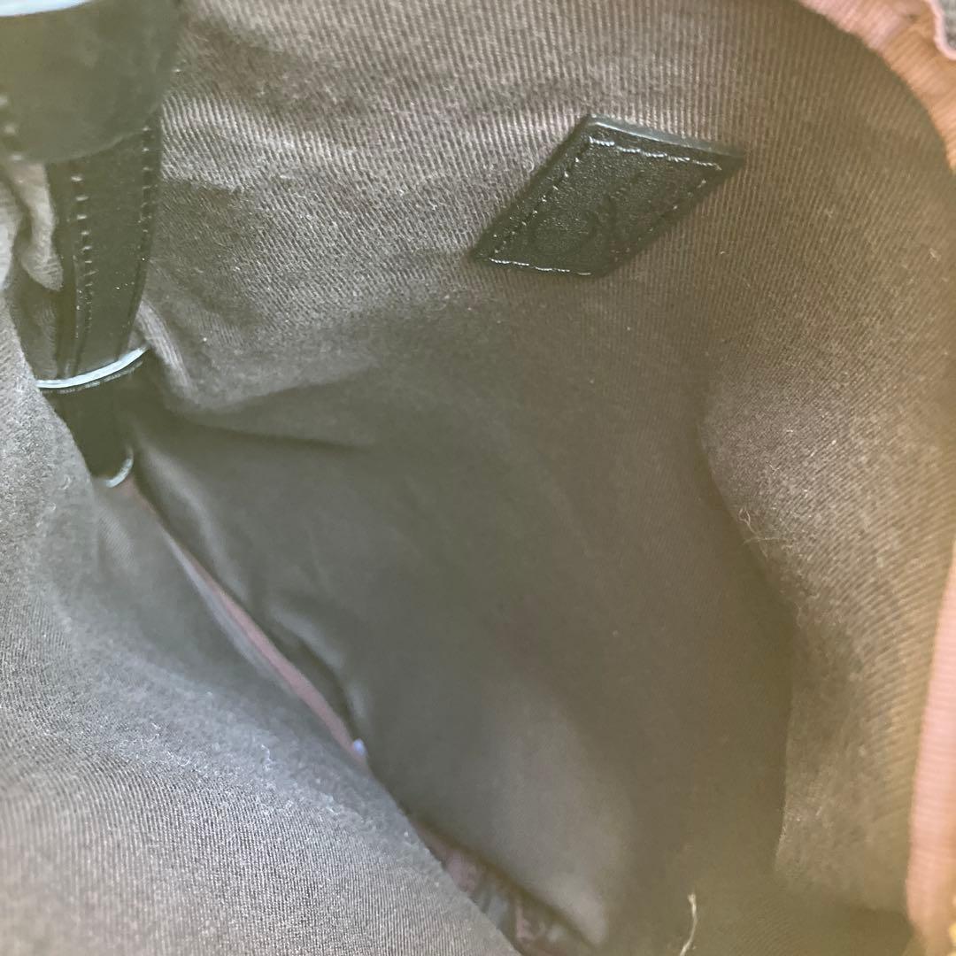 gemeil レザーワンハンドルバッグ　ブラック