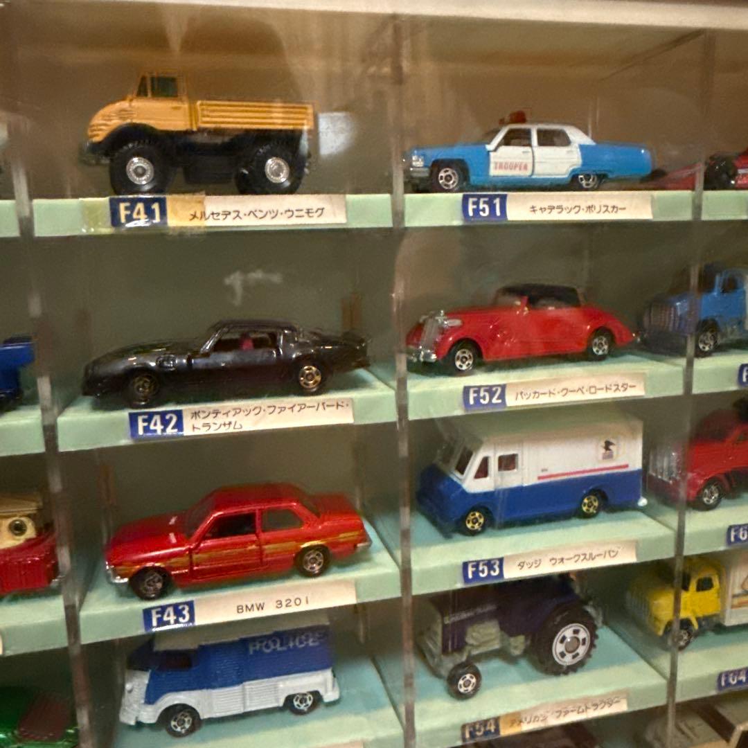 C*I様 絶版超希少品　トミカ 青箱外国車シリーズ 非売品ディスプレイケース付