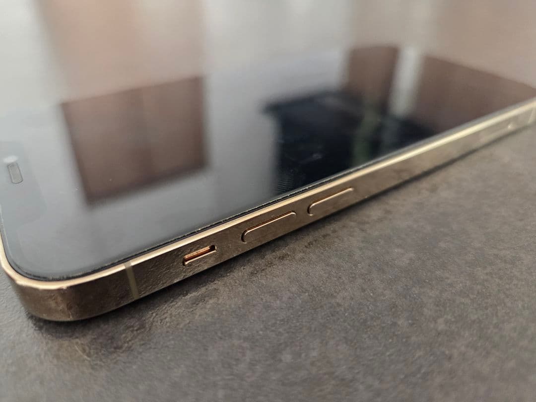 iPhone 12 Pro 128GB simフリー