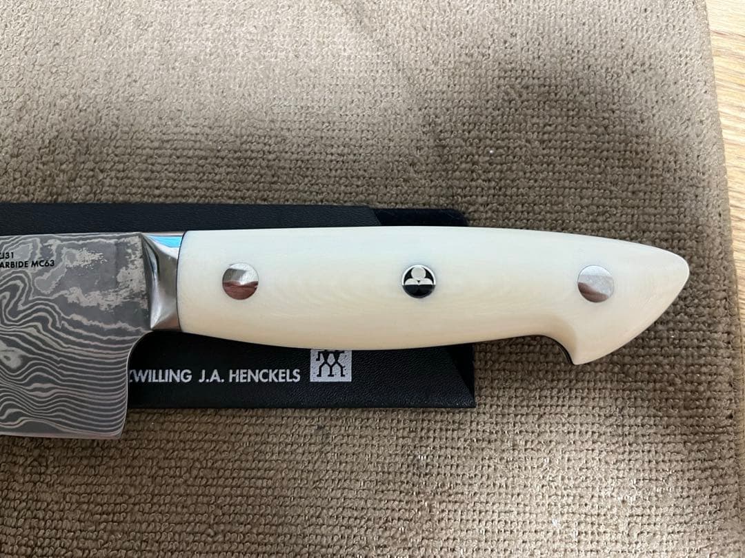 ツヴィリング ボブ・クレーマー キュミュラス シェフナイフ 20 cm