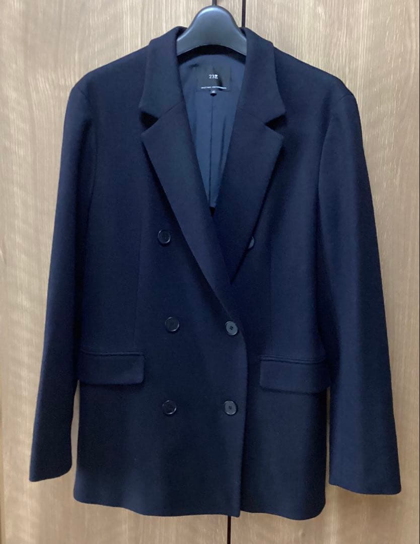 美品　23区　ウール圧縮スムース ダブル前 ジャケット　ダークネイビー　40