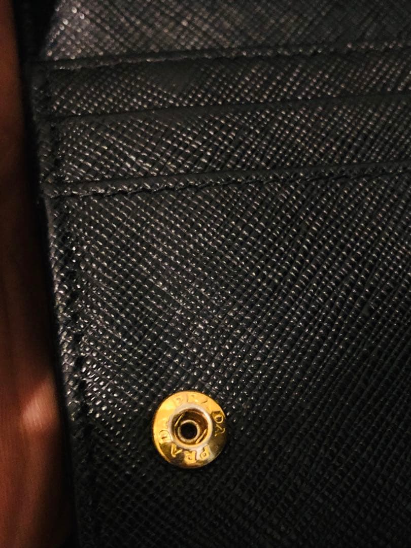 PRADA ブラック レザー 長財布