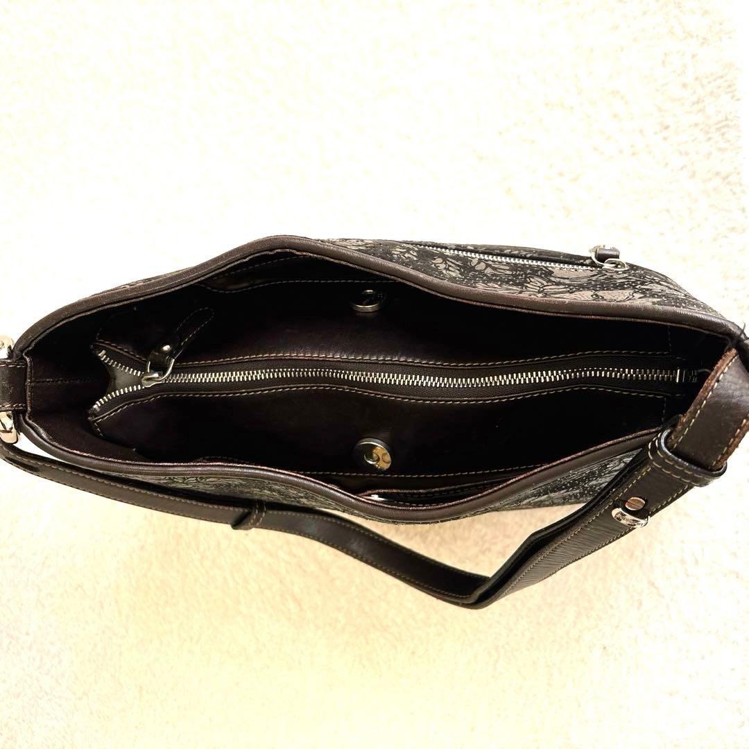 印傳屋 INDEN-YA 印伝屋　ショルダーバッグ　アデヤ　黒漆　カバン