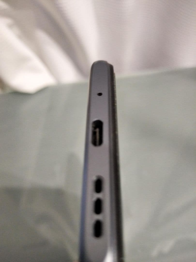 Redmi Note 10 グレー MIUI 14 画面ひびあり