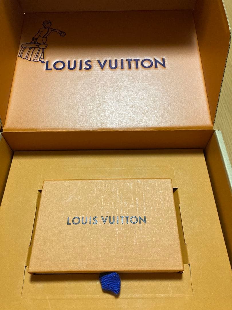 【新品未使用】　　専用　LOUIS VUITTONモノグラム エクリプス名刺入れ