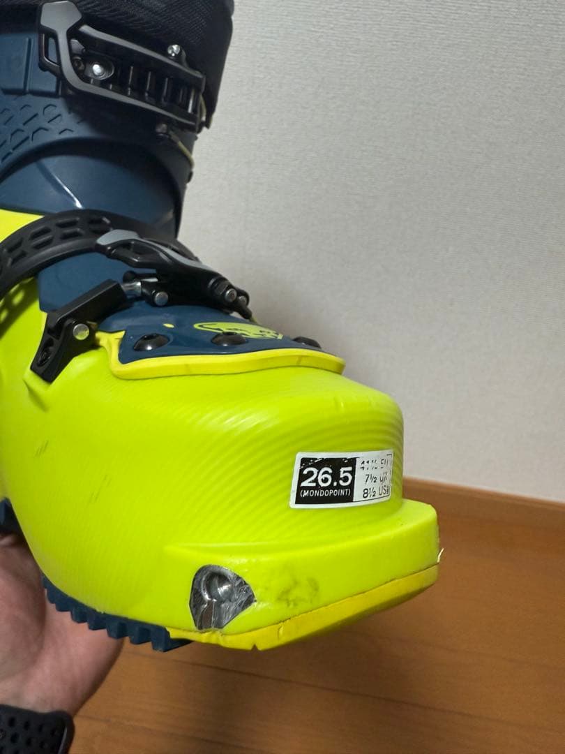 ディナフィットRADICALラディカル 山スキーブーツ