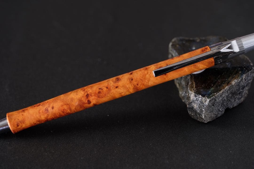 PG5木軸カスタムシャープペンシル0056 花梨瘤　高村杢工房