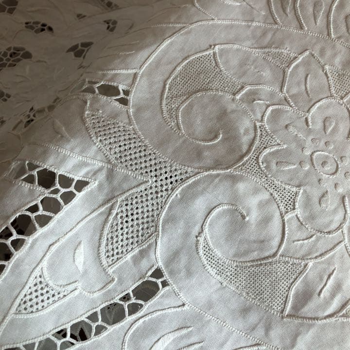 英國アンティーク　レース　刺繍　ローラアシュレイ