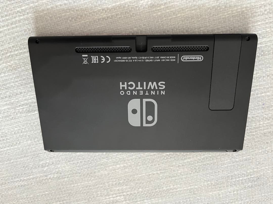 NintendoSwitchニンテンドースイッチ本体　大乱闘スマッシュブラザーズ