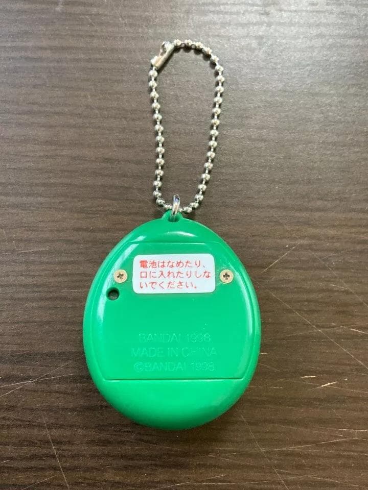 【動作確認済】バンダイ　たまごっち　サンタクロっち　グリーン