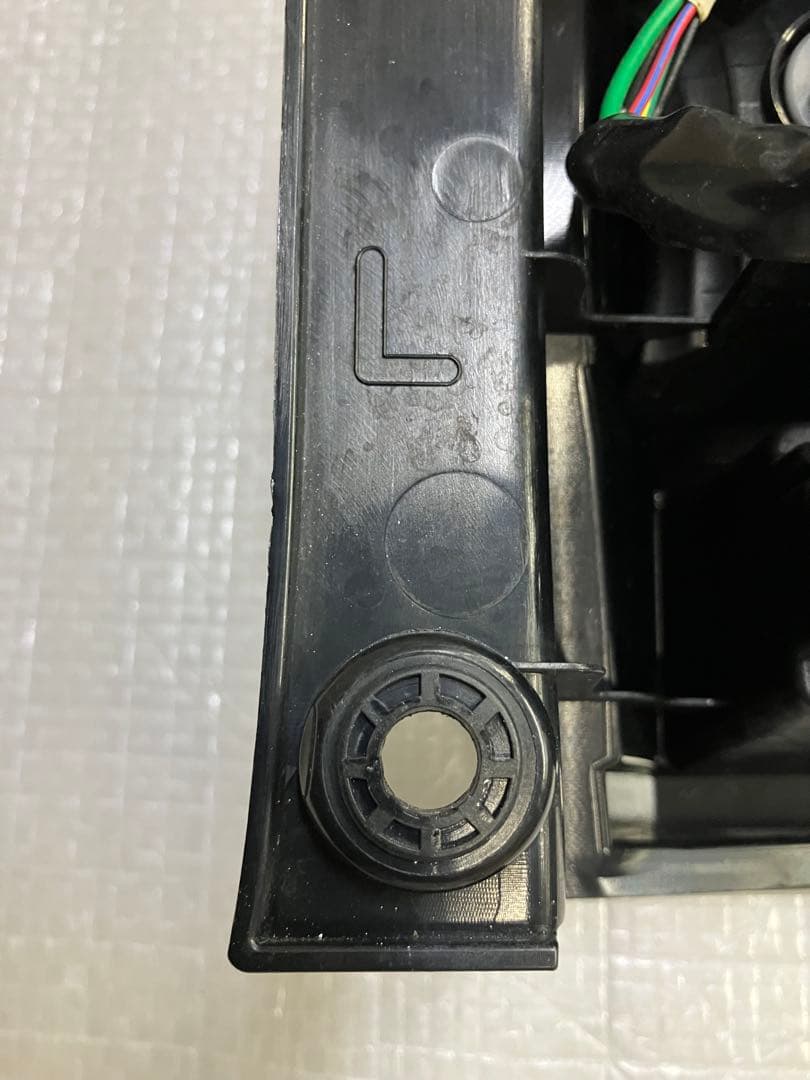 ♦︎ダイハツ★タントカスタムLA600S左純正テールランプ♦︎インナーメッキタイプ♦︎