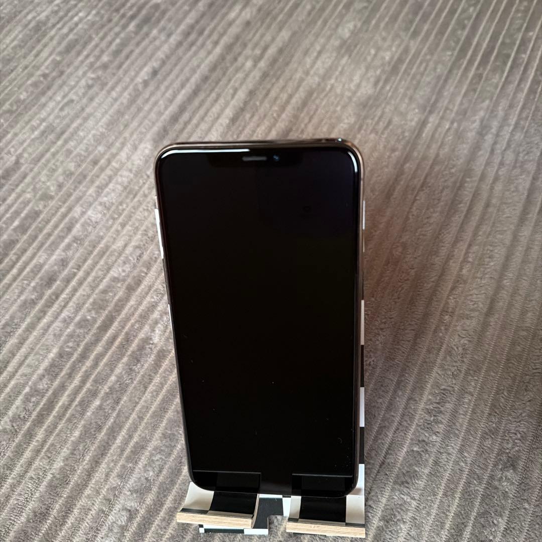 iPhone Xs max 512GB ゴールド　最大容量77%