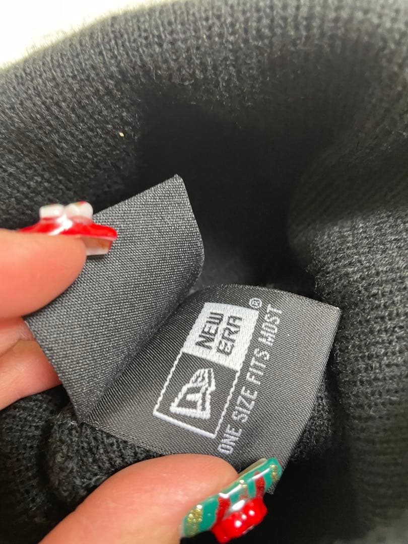 Supreme New Era Psalm Beanie 黒