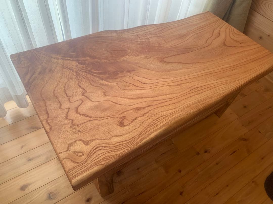 最終値下げ✨勿体ない利用&重厚リビングローテーブル、TVボード(栴檀一枚板天板)